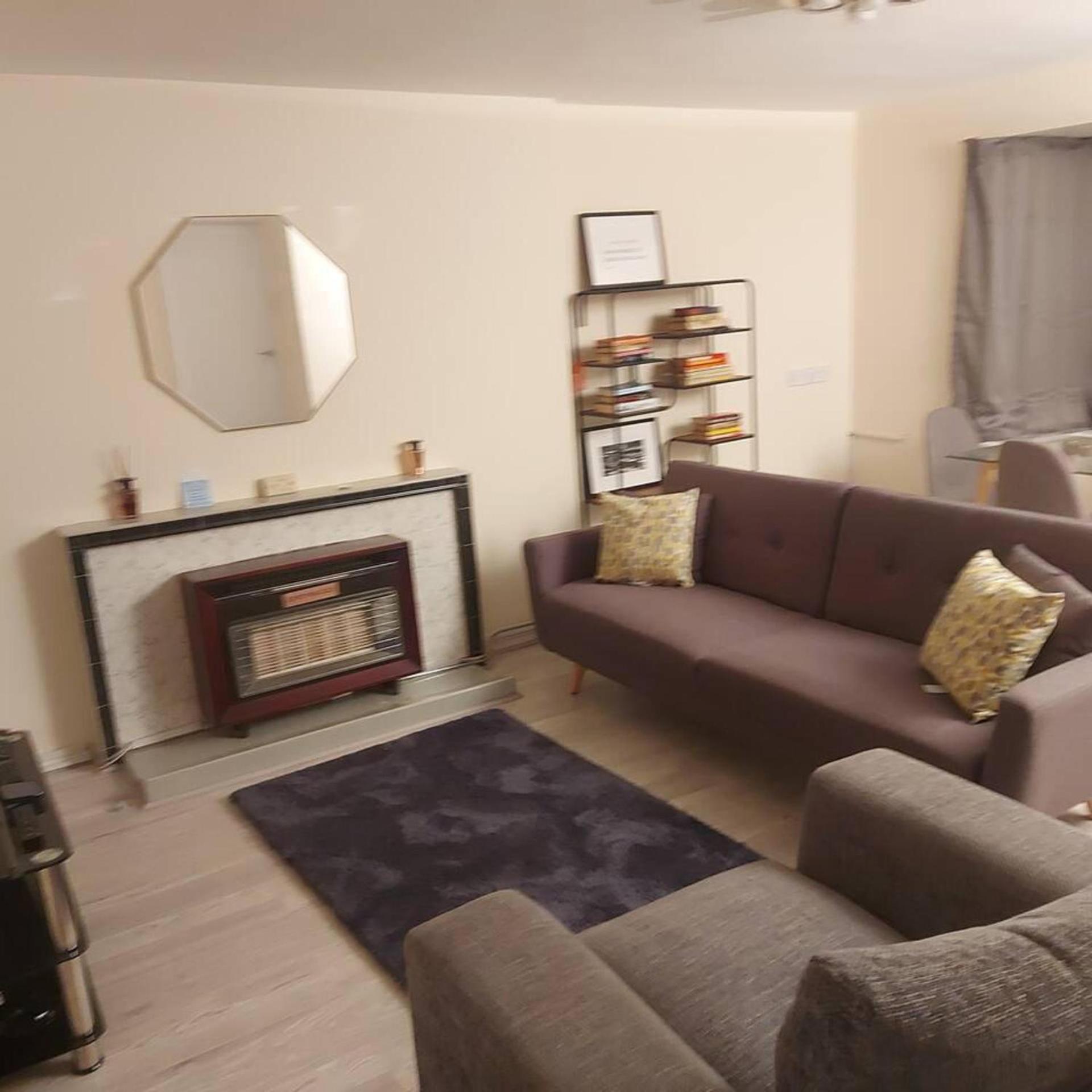 Lovely & Beautiful 2 Bed-Apartment In Borehamwood Exterior foto